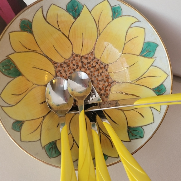 Fiesta Sunflower Swirl Flatware ~ Retired Item ~ Fiestaware ~ Post-86 ~ - Picture 6 of 16